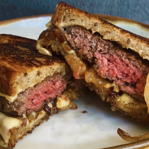 Patty melt, czyli kanapka à la cheeseburger